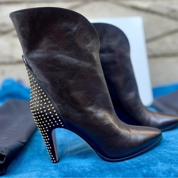 Givenchy - GV3 Mid Shaft Leather booths with Gold Studded Heel (Never Worn) - Picture 5 of 15